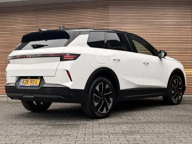 Opel Grandland 1.2 Turbo Hybrid GS