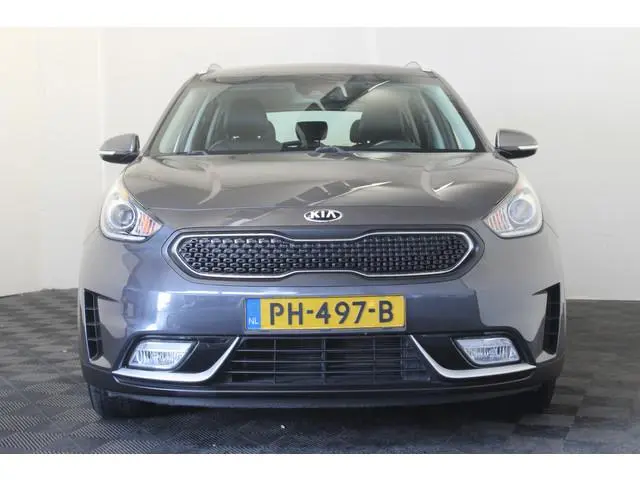 Kia Niro 1.6 GDi Hybrid First Edition