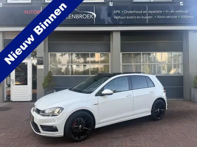 Volkswagen Golf 1.4 TSI Highline Panodak,18Inch,Navi,Cruise Bj 2014 Automaat 123pk