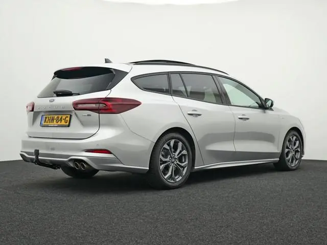 Ford Focus Wagon 1.0 EcoBoost Hybrid ST Line X | Navi | Trekhaak | Panodak | All-