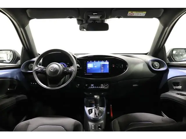 Toyota Aygo X Hybrid 115 pulse, Apple Carplay/Android Auto, Cruise & Climate control!