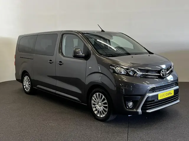 Toyota pro-ace