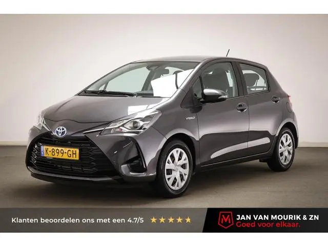 Toyota Yaris 1.5 Hybrid Active | DEALER ONDERHOUDEN | AUTOMAAT | CLIMA | CAMERA