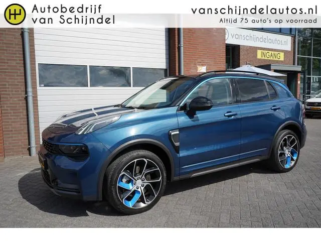Lynk & Co 01 1.5 261PK! NL AUTO DEALER ONDERHOUDEN RECENT ONDERHOUD GEHAD 360CAMERA PANORAMADAK 6,6K...
