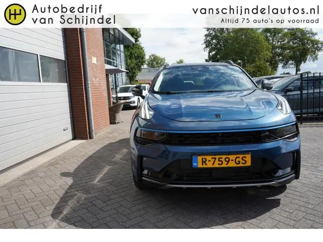 Lynk & Co 01 1.5 261PK! NL AUTO DEALER ONDERHOUDEN RECENT ONDERHOUD GEHAD 360CAMERA PANORAMADAK 6,6K...