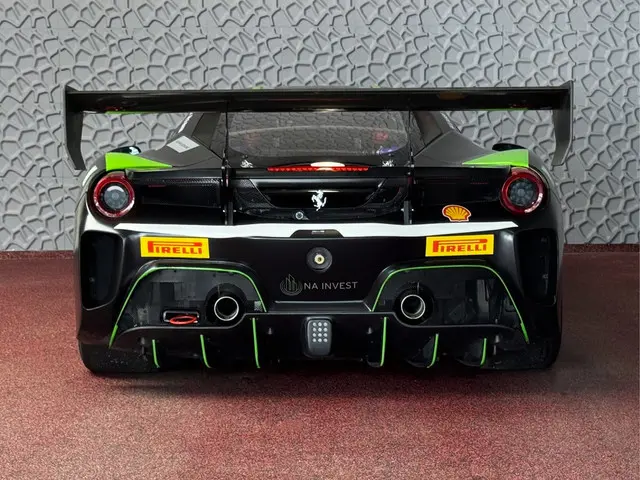 Ferrari 488