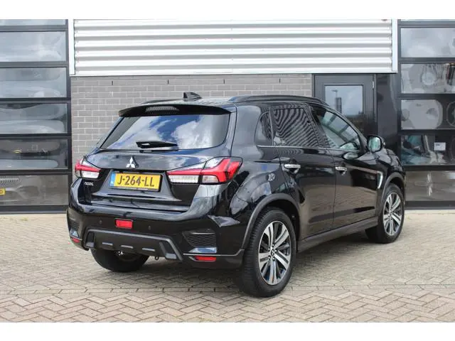 Mitsubishi ASX 2.0 Instyle / Carplay / Camera / Keyless / Leer / N.A.P.
