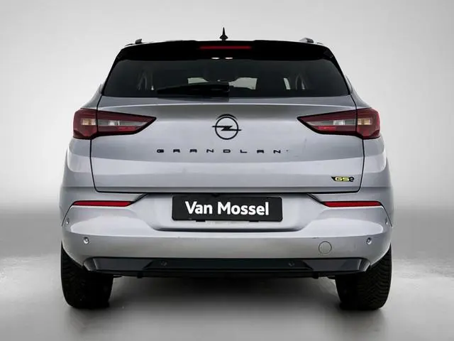 Opel Grandland 1.6 Turbo Plug-In Hybrid 4x4 GSe | Camera | Navigatie | 300pk! |