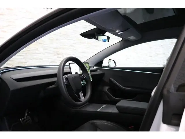 Tesla Model 3 Highland PREMIUM RWD 60 kWh