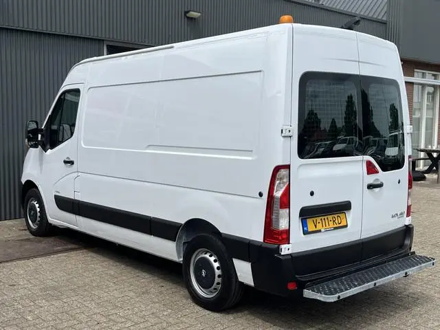 Opel Movano 2.3 CDTI BiTurbo L2H2 Airco Cruise controle Omvormer Kastinrichting Telefoon voorbereidi...