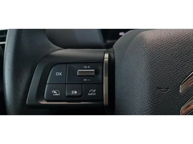 Citroën C4 X