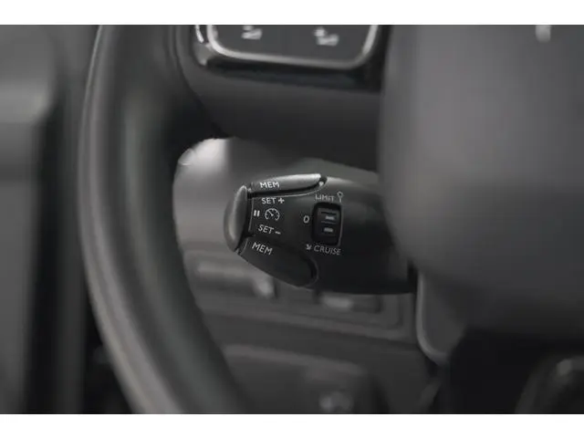 Citroen C3 Aircross PureTech 130 EAT6 Shine | Camera | Navigatie | Parkeersensoren | Apple Carplay