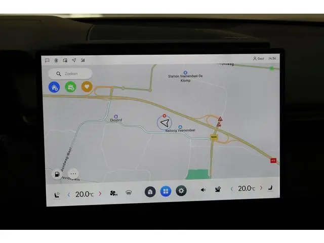 Lynk & Co 08