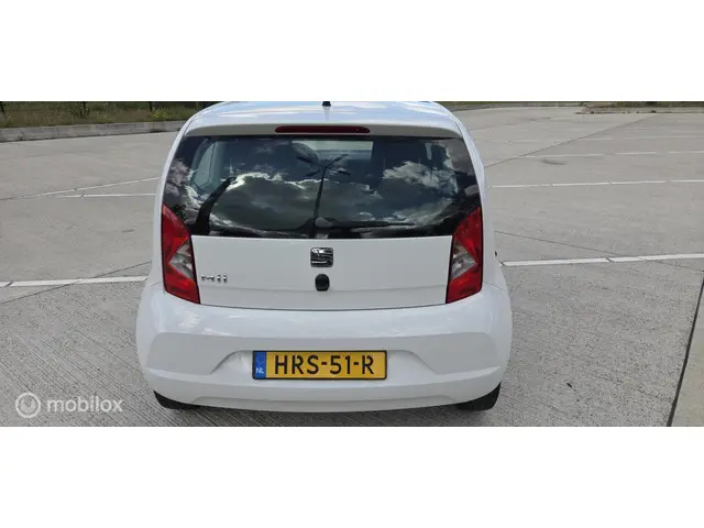 SEAT Mii