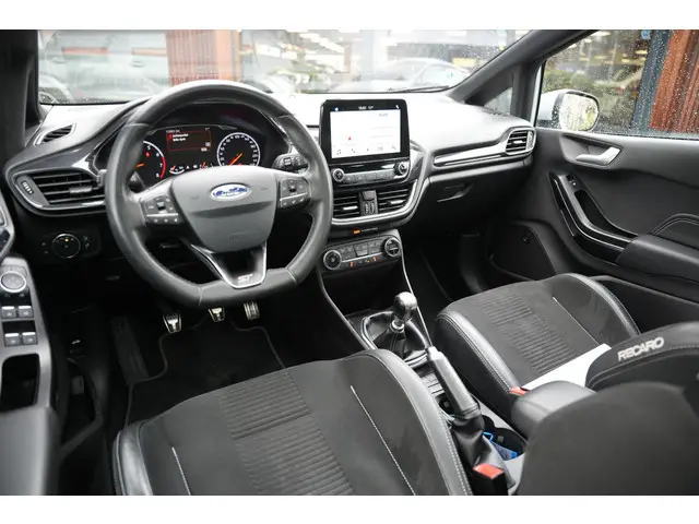 Ford Fiesta 1.5 EcoBoost ST-3 Panoramadak Bang & Olufsen Dodehoek LED Stuurverw.