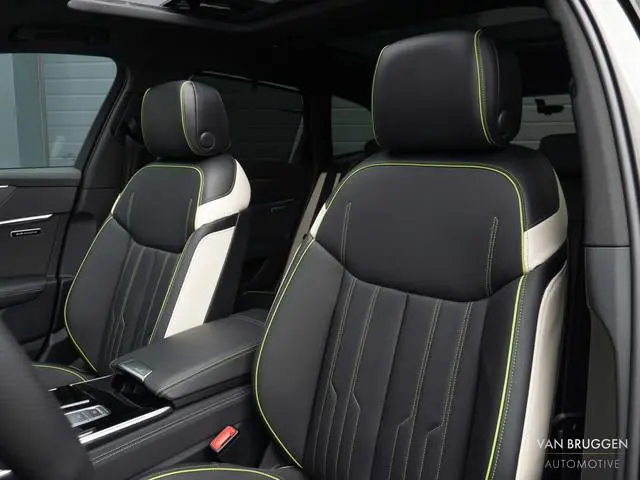Audi A6 Avant 55 TFSI e quattro S-Line Exclusive Pano Trekh Softclose Massage BTW