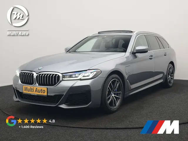 BMW 5-serie Touring 530e xDrive M Sport Plug In Hybrid 293pk Dealer O.H. PHEV | Panodak | Head Up |...