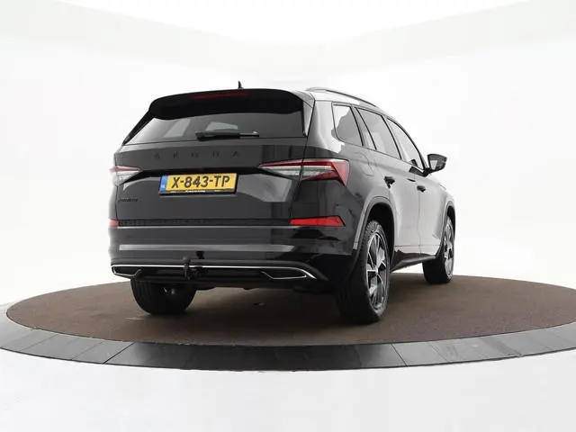 Skoda Kodiaq 1.5 TSI 150pk DSG Sportline Business · Camera · Inklap. Trekhaak · Matrix LED · Elek. S...