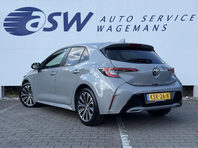 Toyota Corolla 2.0 Hybrid Dynamic | ACC | CarPlay | JBL | Camera | Keyless