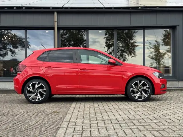 Volkswagen Polo 1.0 MPI Comfortline