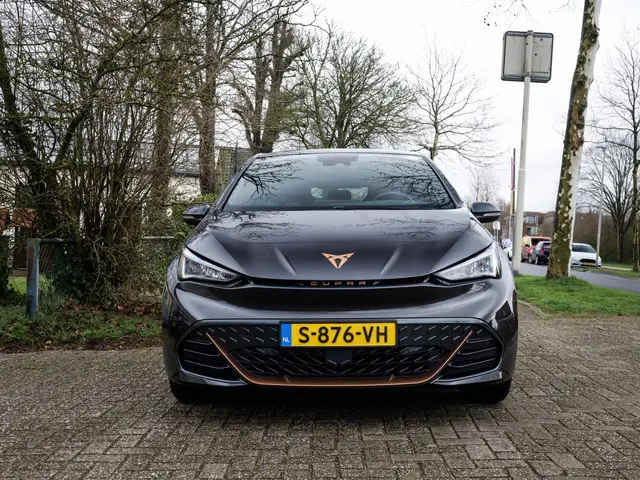CUPRA Born
