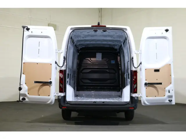 Nissan Interstar 2.3 dCi 150pk L3 H2 N-Connecta