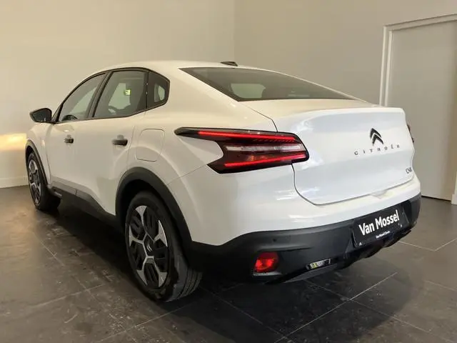Citroën C4 X
