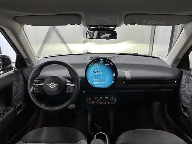 MINI 3-Deurs Cooper SE Essential 54.2 kWh 218pk | Camera | Navi | Carplay | Dodehoekdetectie | 17''...