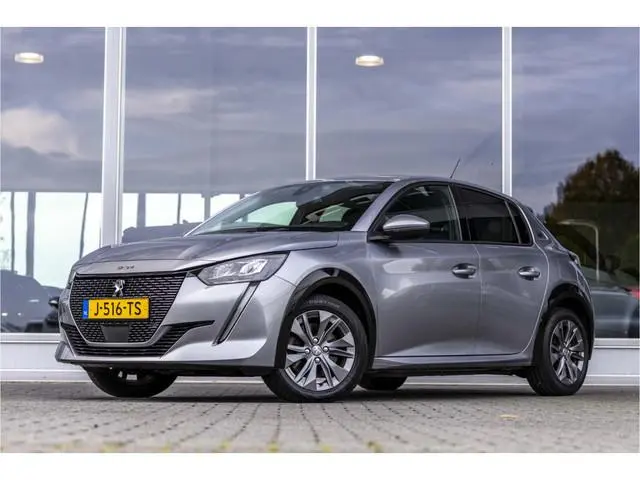 Peugeot e-208 EV Allure 50 kWh | 95% SOH | NL auto | Camera