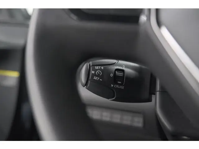 Peugeot Partner 1.5 BlueHDi 100 S&S L1 | Passagiersbank |  Apple Carplay | Navigatie | Parkeersensor...