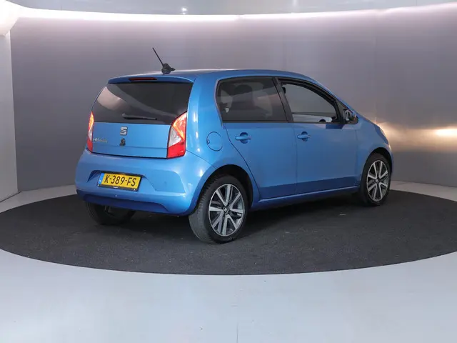 SEAT Mii Electric electric Plus 83 pk | Navigatie via App | Autom. airco | Cruise control | Parkeers...