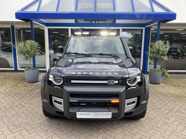Land Rover Defender 3.0 D200 110 MHEV Zeer stoere uitvoering