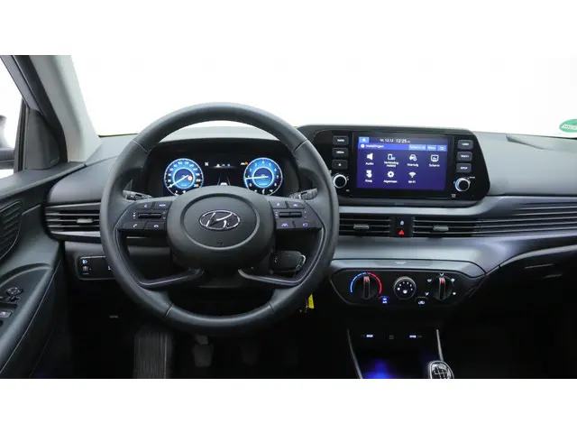 Hyundai i20 1.0 T-GDI Comfort | All seasons | Carplay |