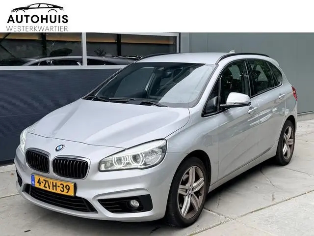 BMW 2-serie Active Tourer 218i  136pk H6 High Executive Sport-line Leder Navigatie Camera Stoelverwa...
