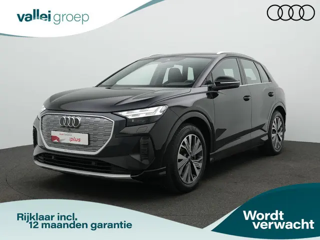 Audi Q4 e-tron 40 Launch edition Advanced 77 kWh 204 pk | Trekhaak | Matrix LED | Achteruitrijcamera...