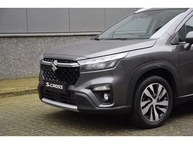 Suzuki S-Cross 1.4 Boosterjet AllGrip Style Smart Hybrid | Automaat | rondomzicht camera | Lederen bekleding |