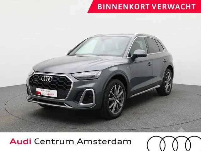 Audi Q5 50 TFSI e S edition 299pk | Panoramdak | 20 Inch Audi Sport velgen | Verwarmbare voorstoelen...