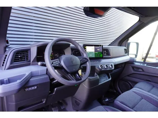 Renault Master E-Tech T35 L3H2 Extra long range 87 kWh 420km Range WLTP Trekhaak Tacho Apple Carplay...