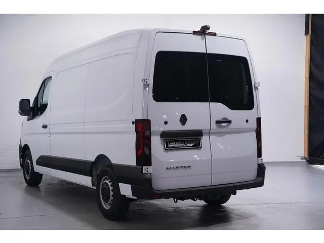 Renault Master 2.0 dCi 130 pk L2H2 Apple Carplay, ex BTW/BPM Trekhaak 2.500 kg, Dodehoek Assist, Laa...