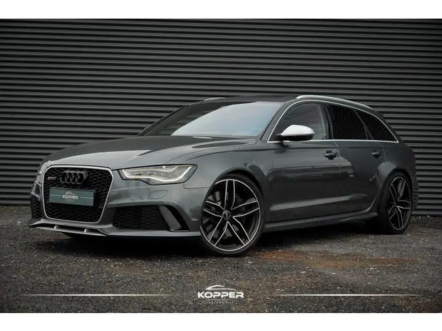 Audi RS6 Avant 4.0 TFSI quattro Pro Line Plus / Pano / Bose / Luchtvering / Trekhaak
