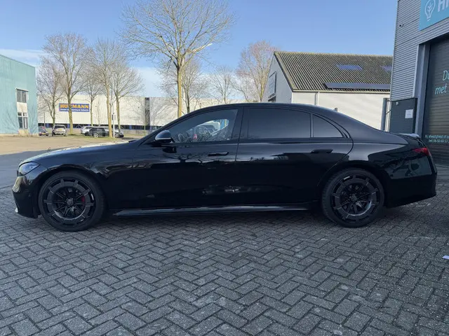 Mercedes-Benz S-Klasse