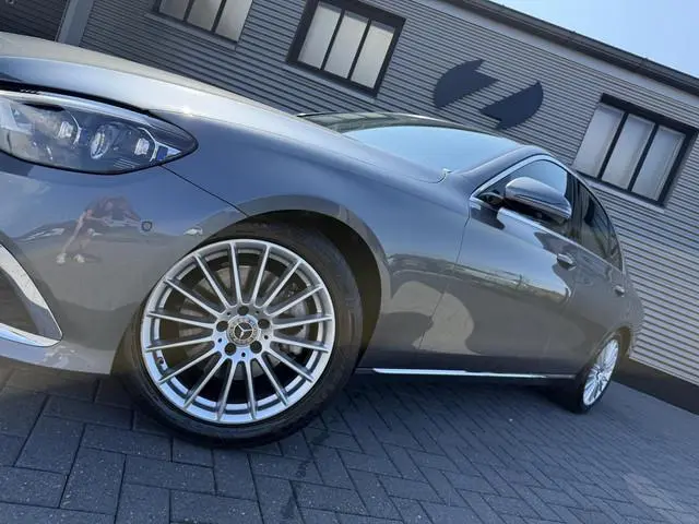 Mercedes-Benz E-klasse 200 Exclusive pano trekh