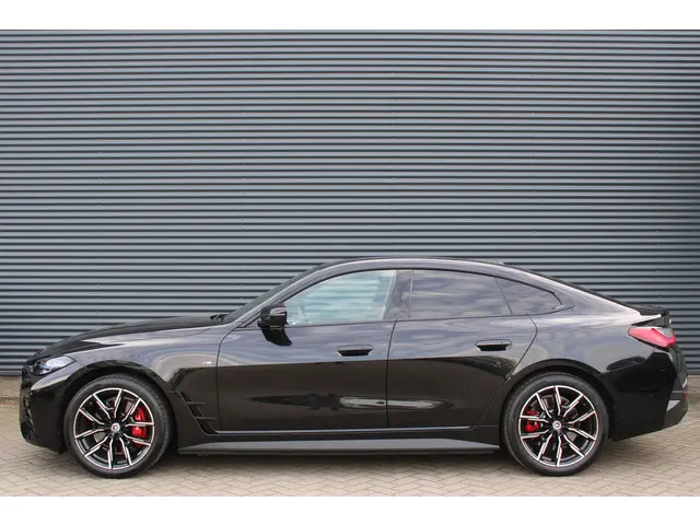 BMW i4 eDrive40 M-Sport Pro 84 kWh Laser Leer 19"LMV Camera Head-Up