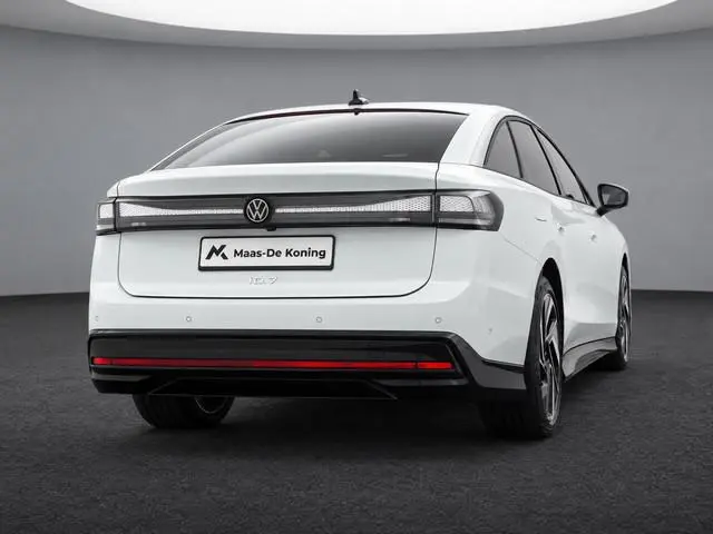 Volkswagen ID.7 Pro Business 286pk 77 kWh · SOH 97,2% · 360 Camera · Head-Up · Alarm · Elek. Trekhaa...