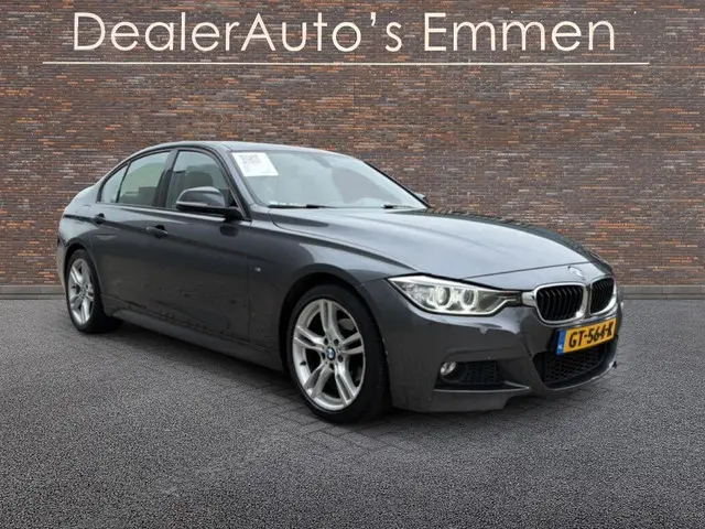 BMW 3-serie 316i M-SPORT ECC PANODAK LEDER LMV