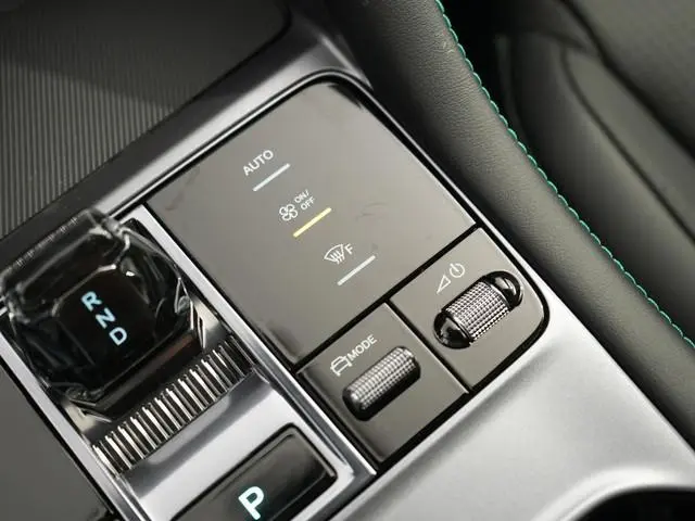 BYD SEAL U