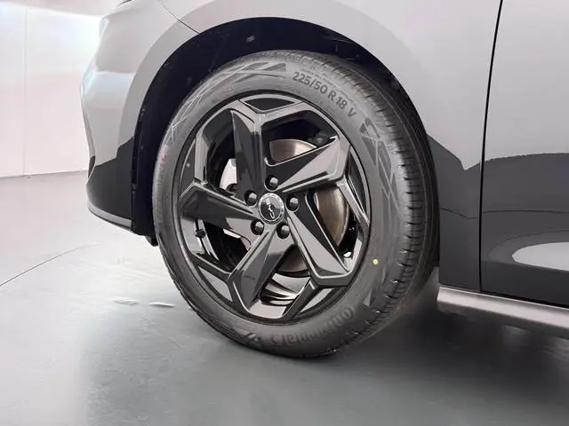 BYD SEAL