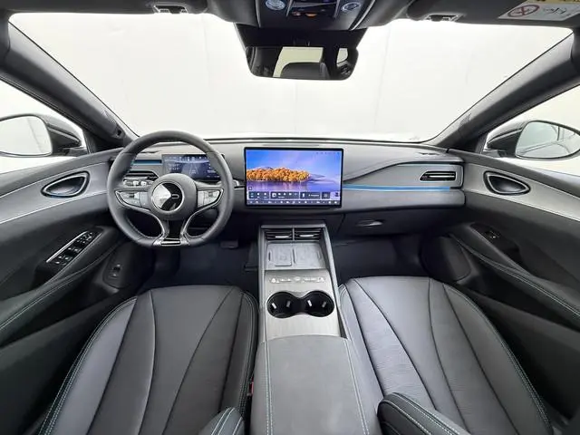 BYD SEAL
