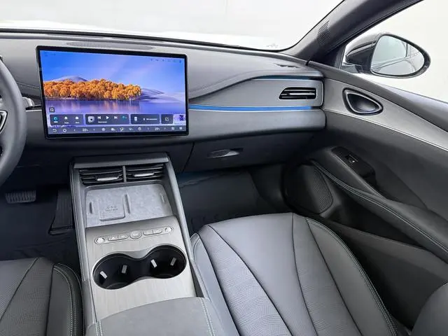 BYD SEAL
