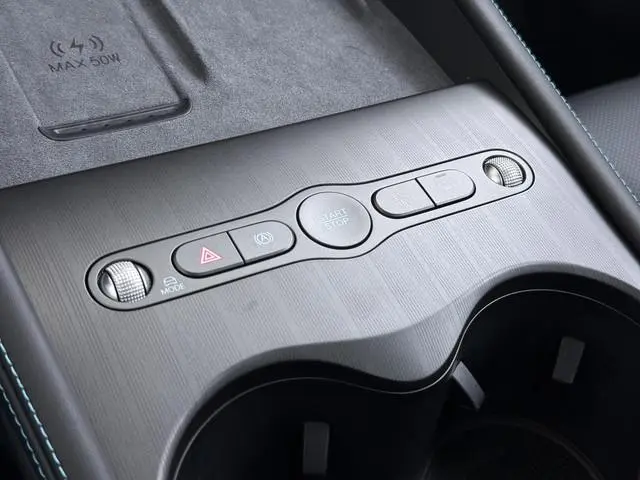 BYD SEAL